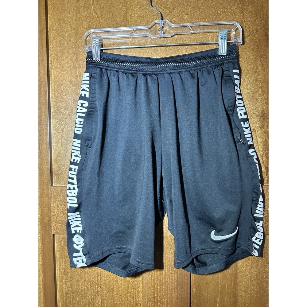 Nike Dri-FIT Soccer Shorts Men's Medium Black Athletic Training Futbol Shorts